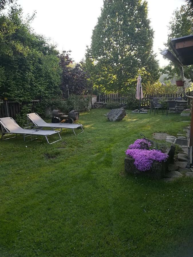 Apartman Dvorecna Loučovice Buitenkant foto